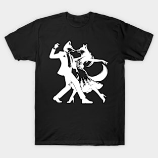 Cool tango design: two dancing foxes! T-Shirt